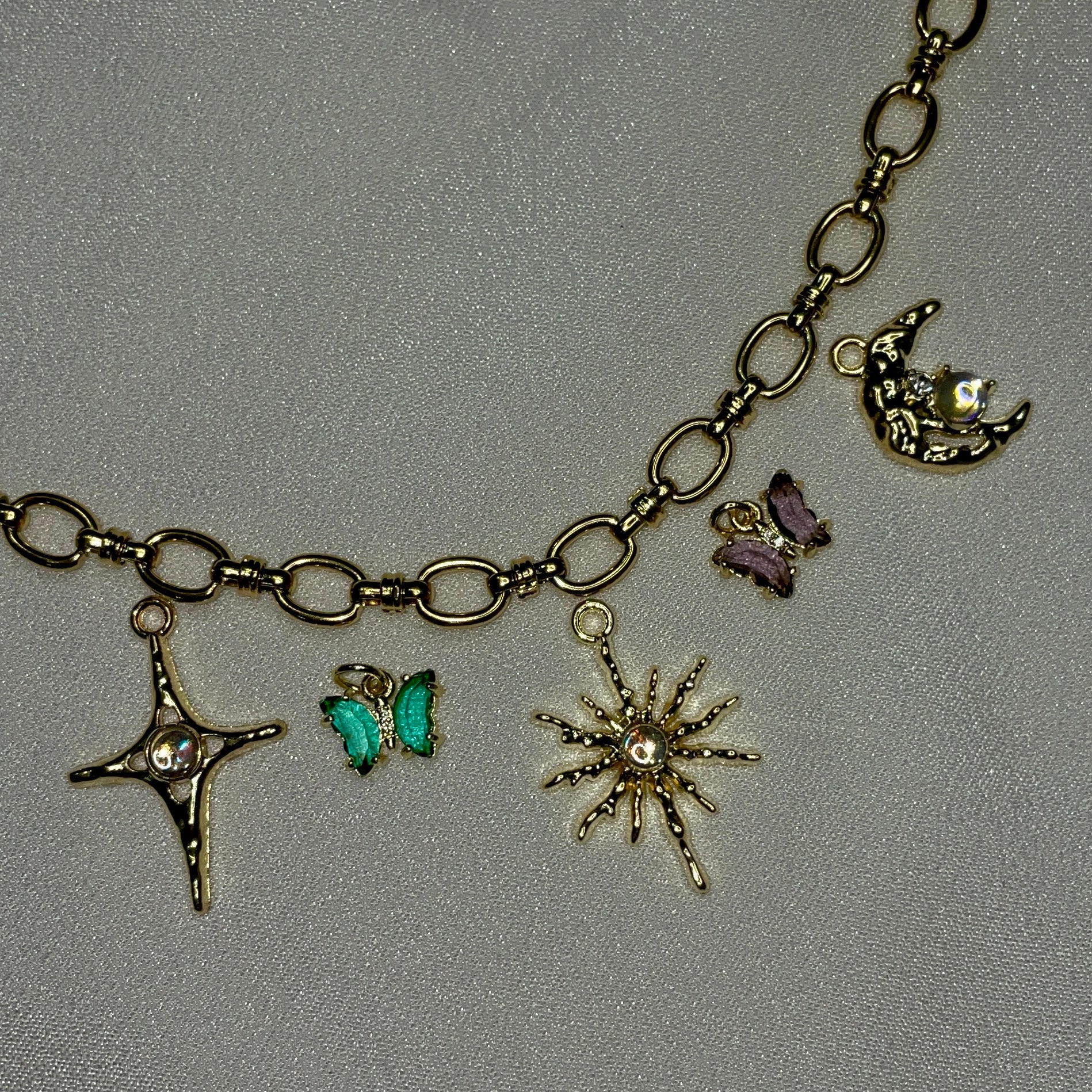 The Lara Lala Jeweller